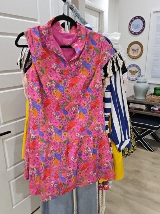 SSYS Dresses & Skirts - Floral Pink Cap-Sleeve Mini Dress by
